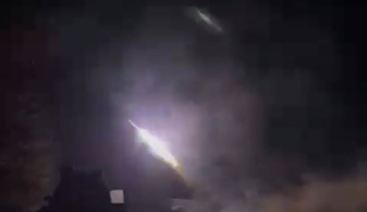 Екіпаж РСЗВ 33-го ОШП завдав точного удару по району зосередження окупантів. ВIДЕО