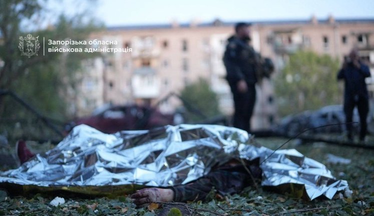 У Запоріжжі внаслідок удару КАБом загинув чоловік, 23 людей поранено (оновлено). ФОТОрепортаж