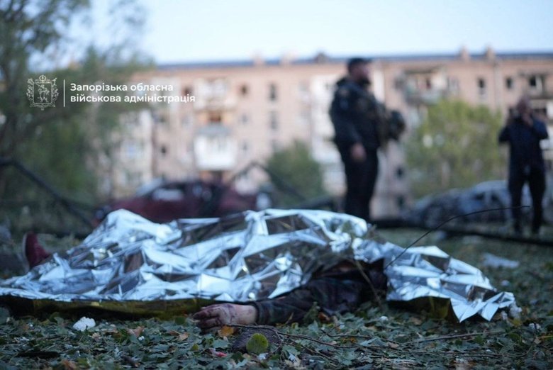 Росіяни атакували Запоріжжя КАБом: загинув чоловік, є поранені