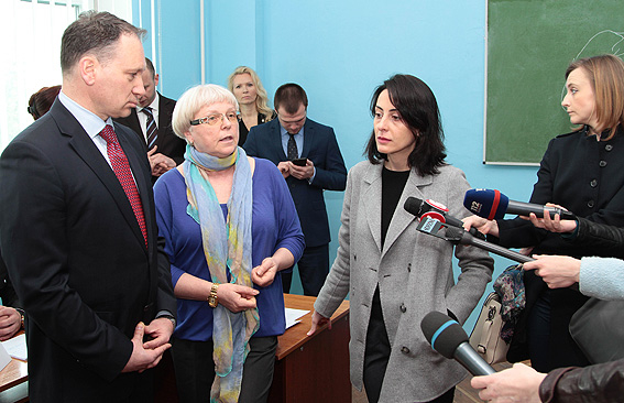 деканоидзе