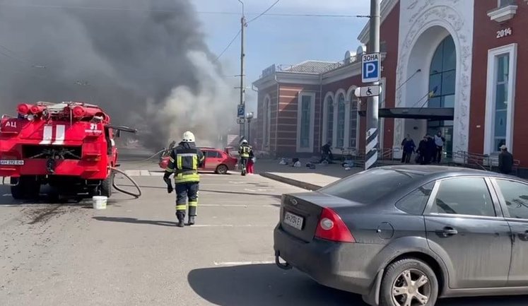 Rocket attack on Kramatorsk railway station: more than 30 dead and more than 100 wounded. VIDEO&PHOTOS 18+