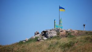 Захисники Зміїного - ворогові: "Русский военный корабль, иди нах#й!". АУДІО