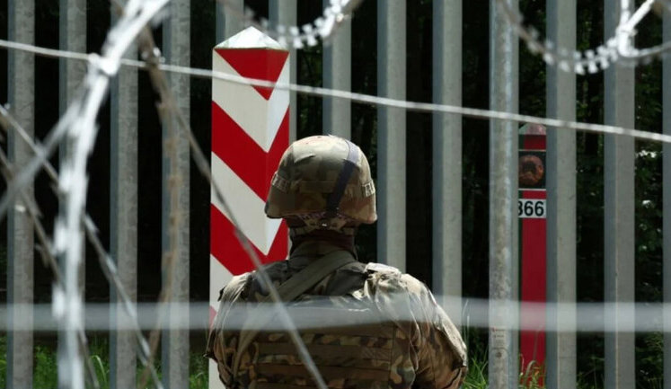 Латвія заборонила в’їзд громадянам РФ, які володіють житлом біля стратегічних об’єктів
