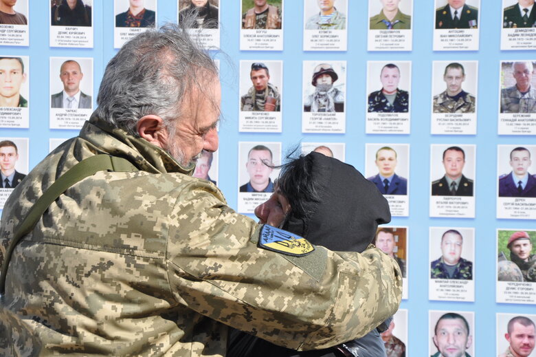 Memory of soldiers who died in war with Russian Federation since 2014 was commemorated in center of Kyiv 02