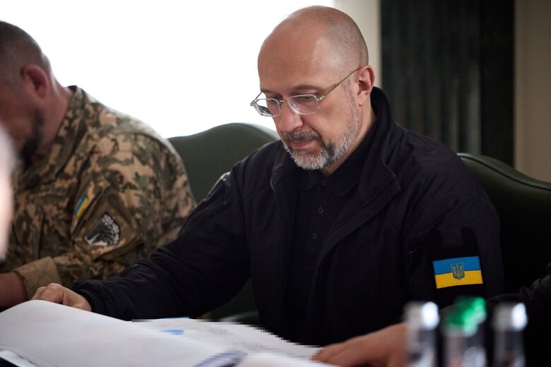 Зеленський провів нараду щодо ударів вглиб Росії