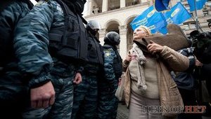 Ветераны Оранжевой революции на Майдане: стычки, "Беркут", валенки. ФОТОрепортаж