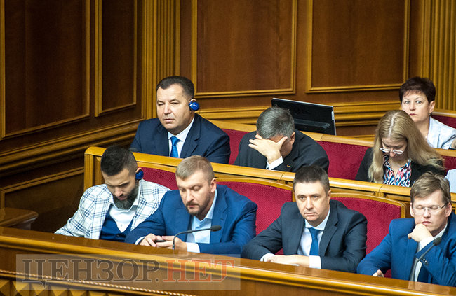 Ударим томосом по коррупции и пафосом - по недоверию! 07
