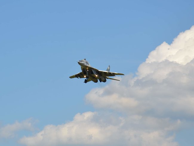 Боевые подразделения воздушного командования Запад тренировались реагировать на нарушение границы и восстанавливать систему разведки, - Минобороны 01