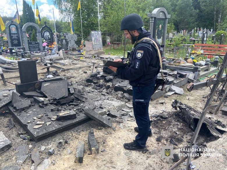 Чернігів після обстрілу