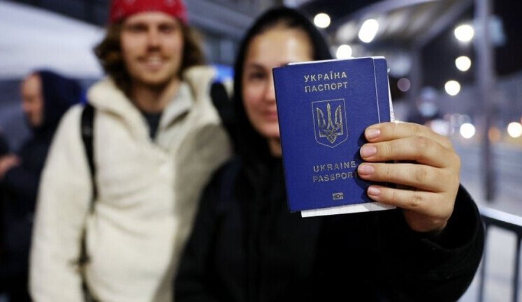 Кількість працюючих українців у Польщі зросла майже на 10%. Які галузі шукають людей?