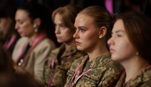 Жінки України: ми обираємо боротися і захищатись