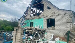Russians dropped FAB-500 bombs on residential area of Kupiansk: three people were injured. PHOTOS