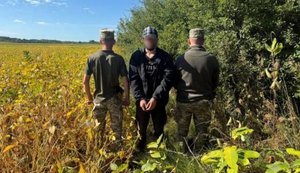 Сбежал из российской армии и незаконно пересек границу: на Закарпатье задержали россиянина. ФОТОРЕПОРТАЖ