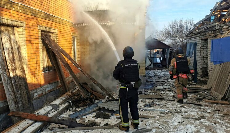 Войска РФ ударили КАБом по селу на Харьковщине: разрушены дома. ФОТОРЕПОРТАЖ