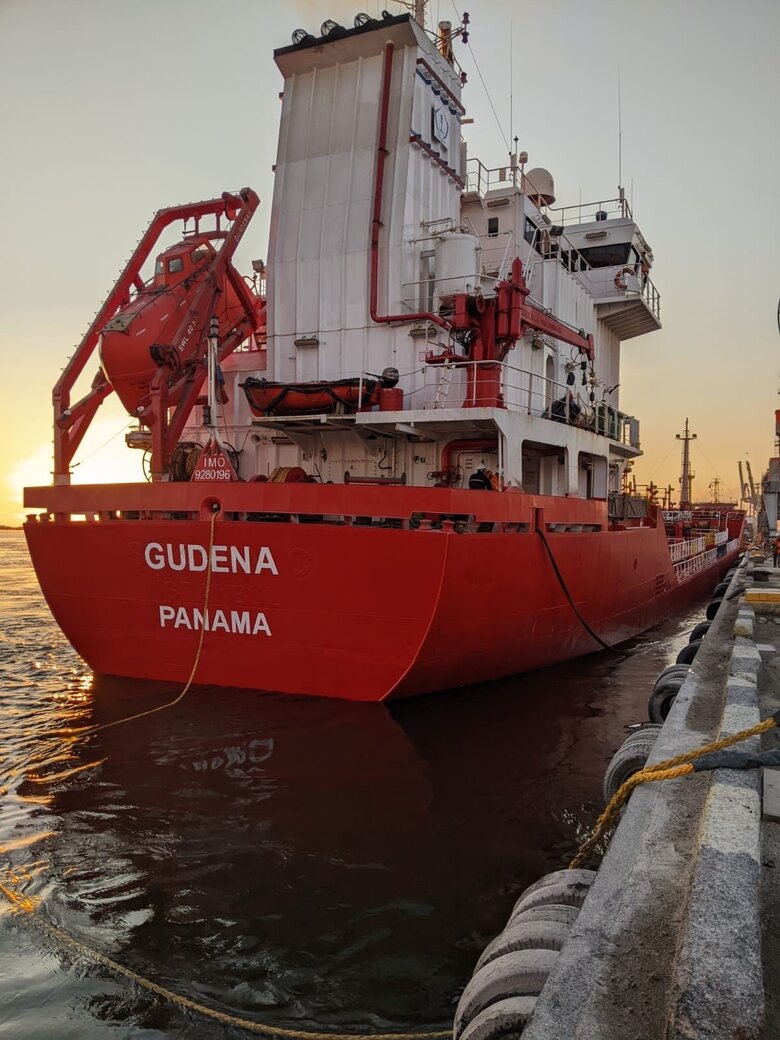 Another 11 ships with Ukrainian agricultural products left Ukrainian ports 03
