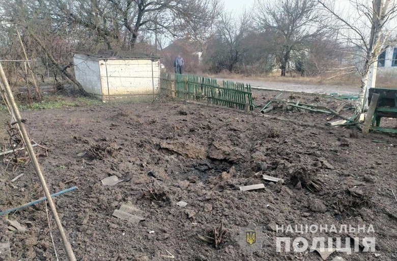 В результате российского минометного обстрела Старогнатовки тяжело ранен солдат ВСУ. Документируются последствия терактов в 20 населенных пунктах в Донбассе, - Нацполиция 02