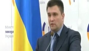 Я готов признать вину представителей Украины или отрядов за Волынскую трагедию. А вы готовы признать вину представителей Польши? - Климкин-полякам ВИДЕО