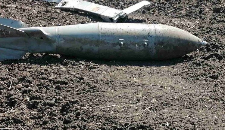 Поранений через удар РФ по Запорізькій області юнак у важкому стані на ШВЛ: у дитини множинні травми, ампутація та контузія