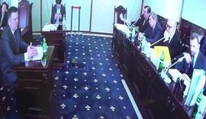 "Ленд Крузер" - мамин. 30 років працювала на шкідливому виробництві. Нерухомість - дружини. У неї якийсь бізнес. Напевно, торгівля ", - кандидати в судді ВСУ про своє майно. ВIДЕО