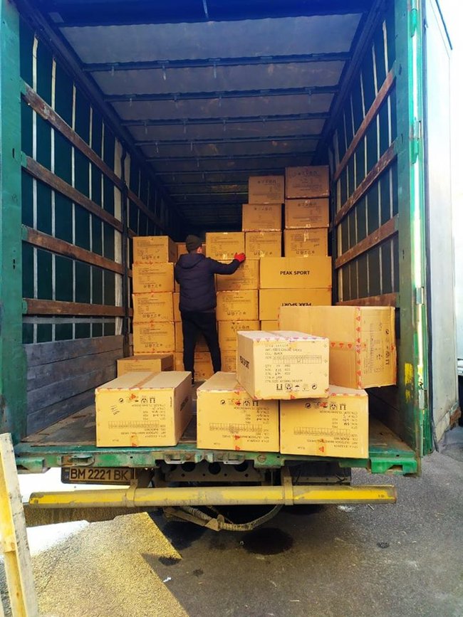Фура везла одяг і взуття із задекларованою вартістю $52,7 тис. Реальна вартість після звірки становить $177,2 тис., - Нефьодов 01