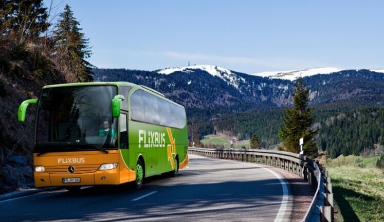 Немецкий перевозчик FlixBus запустит первый фирменный маршрут по Украине