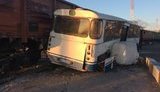 Автобус і товарний потяг зіткнулися в порту Чорноморська, постраждали шестеро людей, - Нацполіція. ФОТОрепортаж