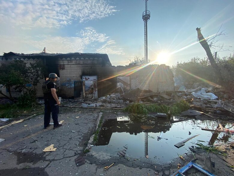 Наслідки обстрілів Донецької області