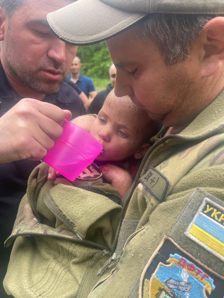 Дворічна дівчинка зникла на Харківщині. Шукали 3 дні, знайшли живою 01