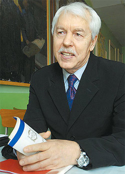 Юрий Мешков