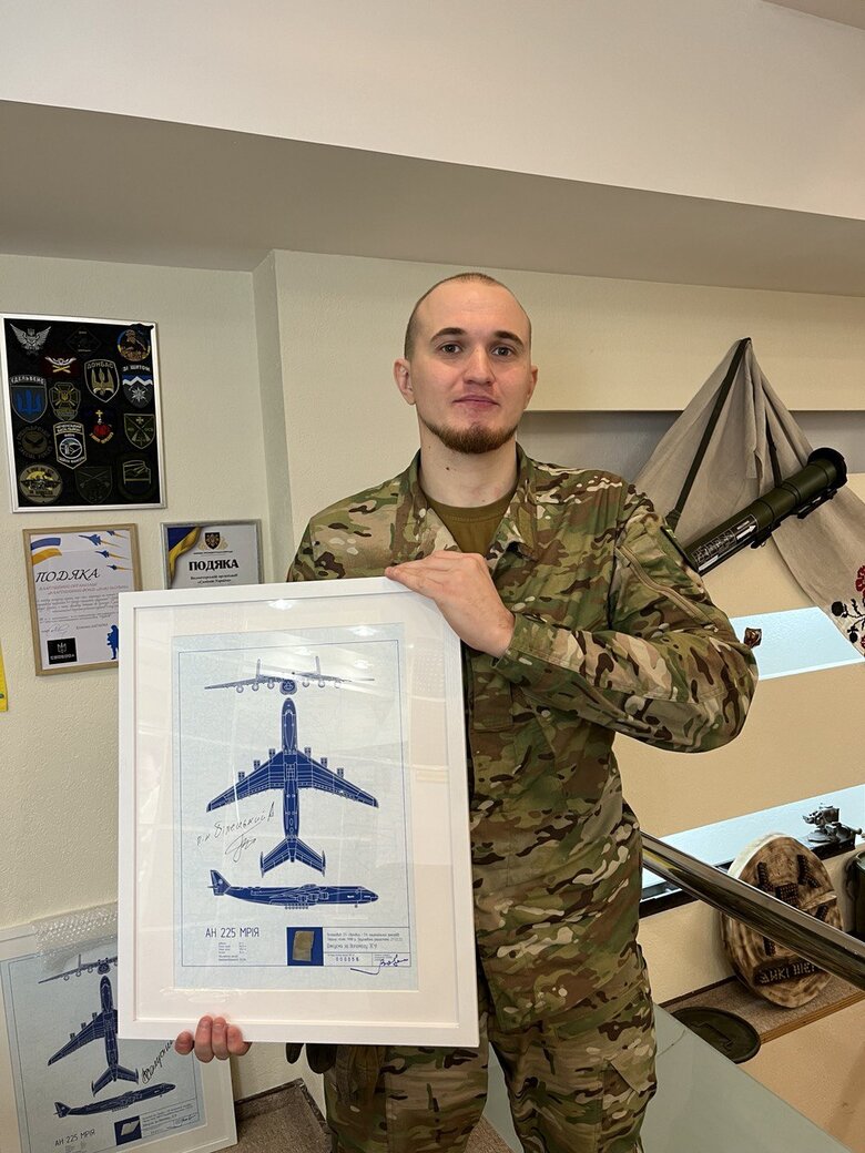 Командир БПС 3 ОШБр Микола Волохов (Абдула): Від держави партію більше як 100 FPV-дронів одномоментно ми ніколи не отримували, а мінімальна потреба бригади на місяць - 1000 шт. 01