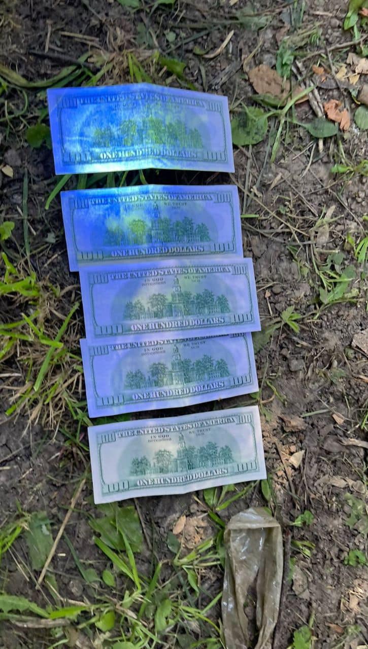 Співробітницю Уманського військкомату затримали на хабарі 6,5 тис. дол. за ухилення від мобілізації 02