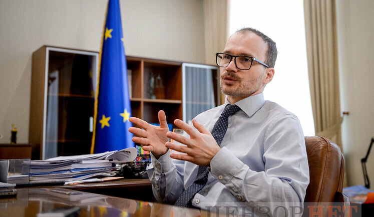 Рада уволила министра юстиции Малюську