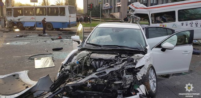 Deadly car crash in Kryvyi Rih claims eight lives, four of over 18 injured in grave condition, - National Police 02