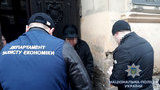 Посадовців ветсанконтролю затримано у Львові під час одержання 50 тис. грн і 600 дол. хабара, - Нацполіція. ФОТО