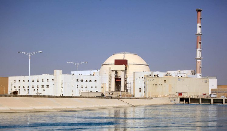 Росія зупинила будівництво АЕС в Ірані після втрати зв’язку з атомниками країни