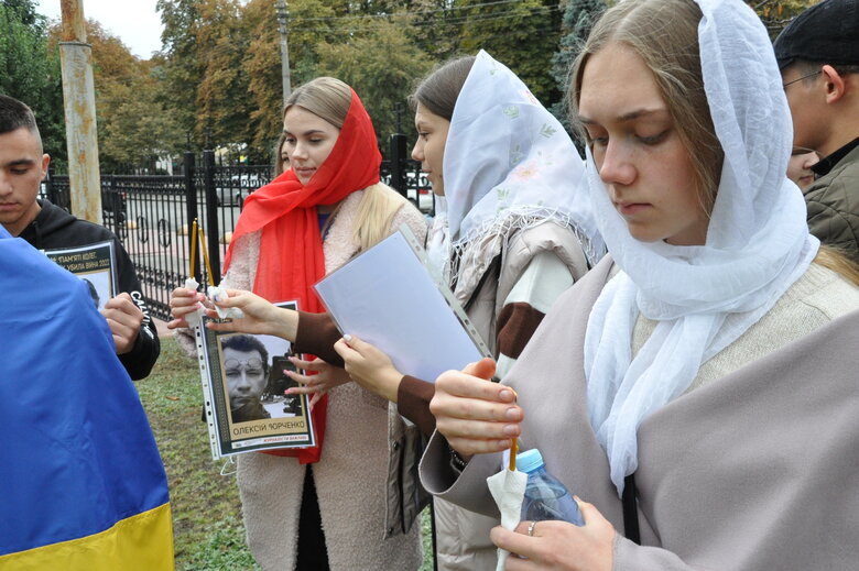 У Києві відбулося поминальне богослужіння за загиблими українськими журналістами 14