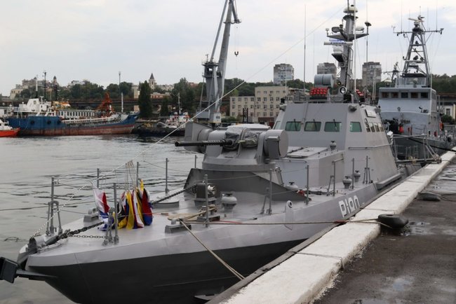 Артилерійський катер Костопіль поповнив лави ВМС України 07