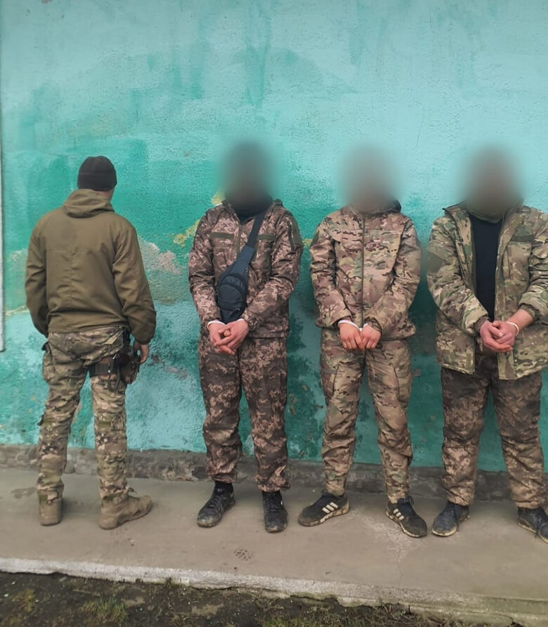 Затримано трьох правопорушників на кордоні з Румунією
