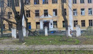 Сутки на Донетчине: семь раненых и массовые разрушения. ФОТОрепортаж