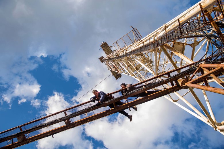 Абонент уже в мережі: як після звільнення від окупантів до українських міст повертається зв’язок 02