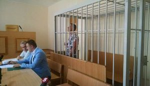 Суд вирішив обрати запобіжний захід для підозрюваного в пособництві Пшонці Крука в закритому режимі. ФОТОрепортаж