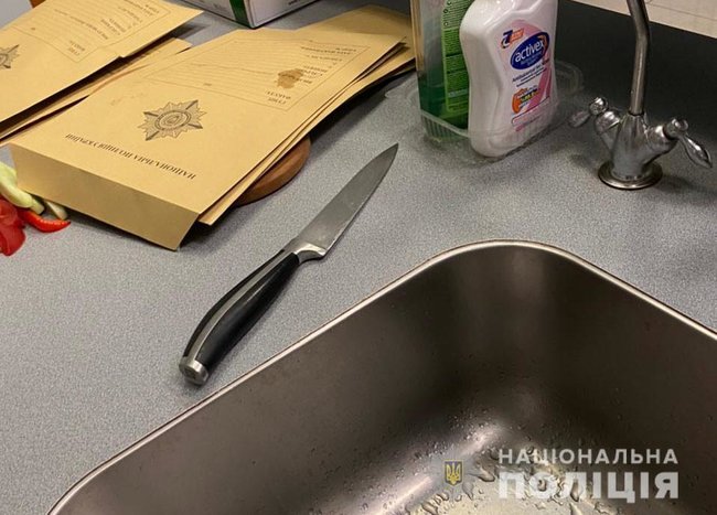 Полиция 13 часов вела переговоры с мужчиной, убившим домработницу 03
