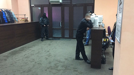 Нелегальний покерний клуб викрито в Харкові, - Нацполіція 01 Нелегальний покерний клуб викрито в Харкові, - Нацполіція 01