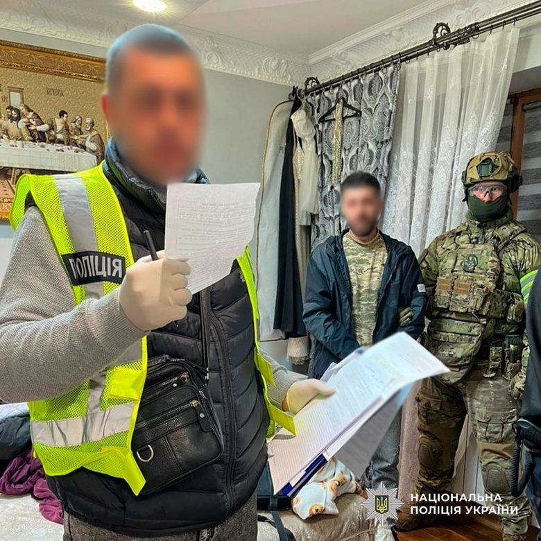 Нацполіція ліквідувала канал незаконного виїзду за кордон на Буковині