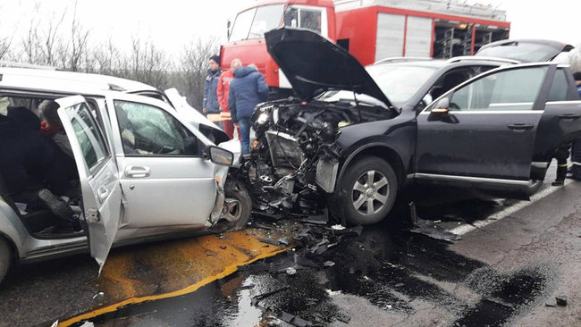 На Николаевщине в ДТП погиб человек, еще шестеро были госпитализированы 02