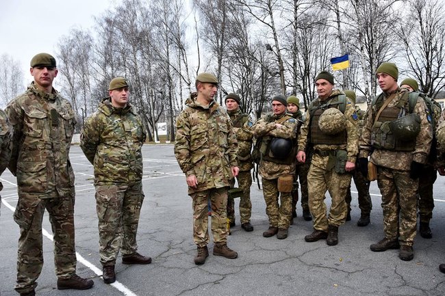 Українські військовослужбовці вперше пройдуть навчання під керівництвом британських інструкторів за програмою ORBITAL 01