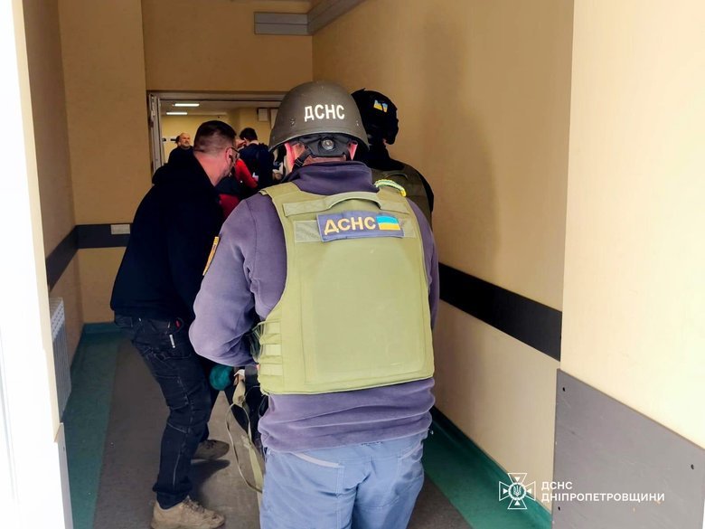 удар по маршрутці у Нікополі