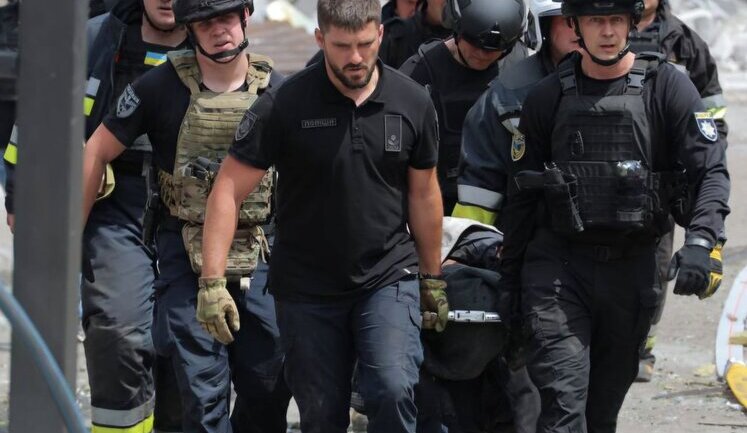 Атака РФ на Днепр и Самар: погиб 21 человек, более 300 пострадавших (обновлено)