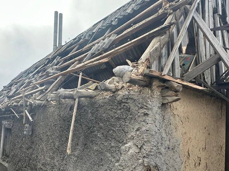 Наслідки обстрілу Нікополя та району