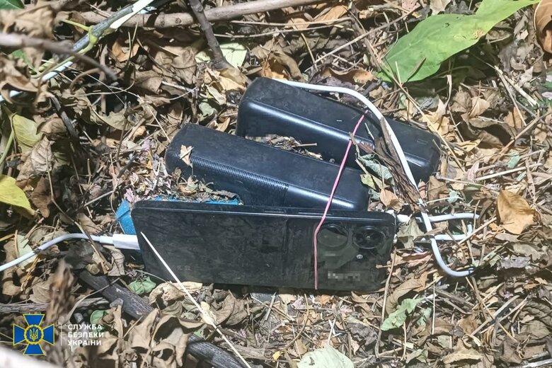 Чоловіки здійснювали онлайн-коригування ракетних ударів: їх затримала СБУ